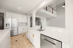 7711 Heron Lakes Dr, Houston, TX 77064 - Photo 14