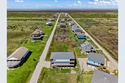 938 Melody Lane, Crystal Beach, TX 77650 - Photo 20