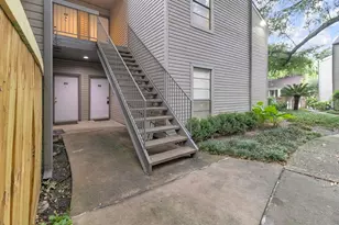 9707 Richmond Ave, Houston, TX 77042 - Photo 24