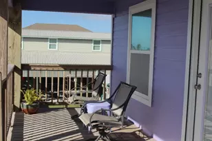 1481 County Rd 201, Sargent, TX 77414 - Photo 8