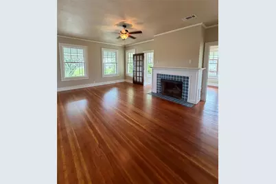 2149 Lakeshore Drive, Port Arthur, TX 77640 - Photo 12