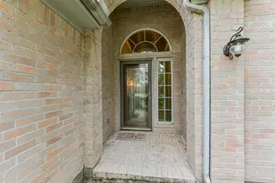 153 Greenridge Cir, League City, TX 77573 - Photo 4