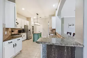 153 Greenridge Cir, League City, TX 77573 - Photo 16