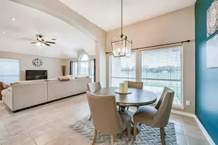 153 Greenridge Cir, League City, TX 77573 - Photo 18