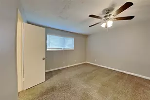 3103 Heritage Green Dr, Pearland, TX 77581 - Photo 6