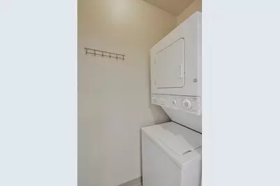 12905 Woodforest Bl #704, Houston, TX 77015 - Photo 10