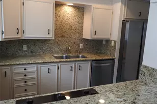 218 Stratford St, Houston, TX 77006 - Photo 14