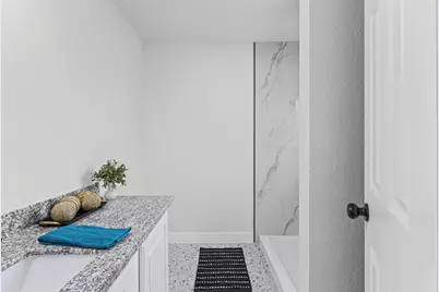 370 W Bolivar Street, Vidor, TX 77662 - Photo 16