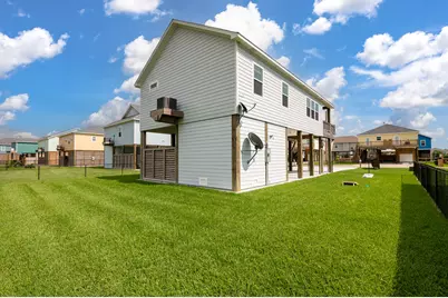 2285 E Lobster Street, Crystal Beach, TX 77650 - Photo 30