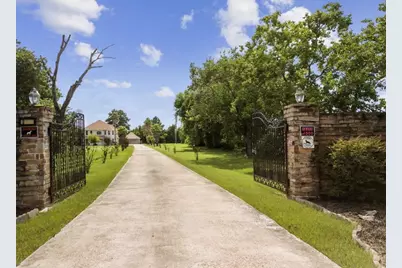 21119 Rhodes Road, Spring, TX 77388 - Photo 4