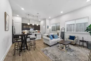 508 W Donovan St, Houston, TX 77091 - Photo 2