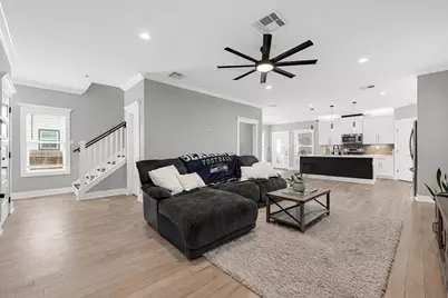 3513 Omega Street, Houston, TX 77022 - Photo 6