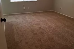 8002 Knightwood Forest Dr, Houston, TX 77088 - Photo 10