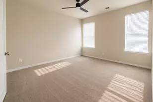 9735 Raisbeck, Houston, TX 77044 - Photo 10