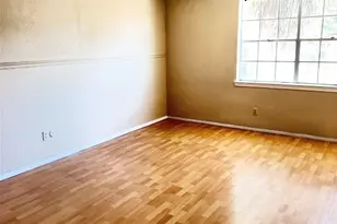 7818 Grove Ridge Dr, Houston, TX 77061 - Photo 6