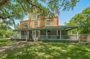 230 9th Ave N, Texas City, TX 77590 - Photo 4