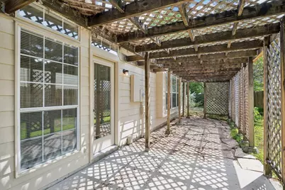 88 Laughing Brook Court, The Woodlands, TX 77380 - Photo 24