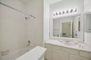 88 Laughing Brook Ct, The Woodlands, TX 77380 - Photo 22