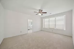 88 Laughing Brook Ct, The Woodlands, TX 77380 - Photo 16