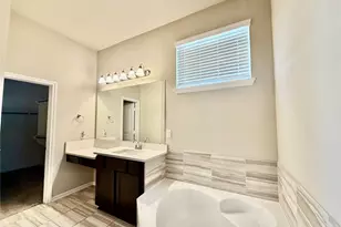 8758 Laurel Crest Dr, Missouri City, TX 77459 - Photo 12