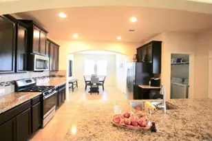 2227 Leonetti Ln Ln, Rosenberg, TX 77471 - Photo 4