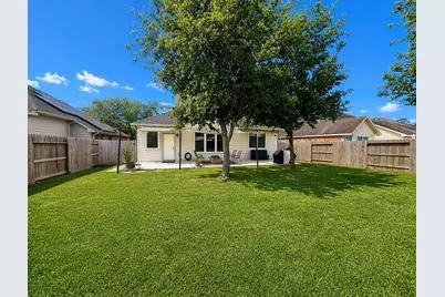 13731 Rolling River Lane, Houston, TX 77044 - Photo 34