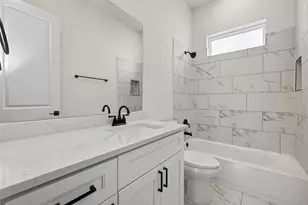 4340 Avron Dr, Stafford, TX 77477 - Photo 18