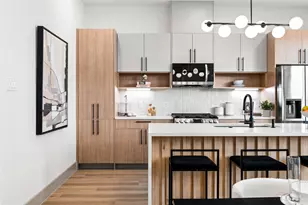 2948 Pitzlin St, Houston, TX 77023 - Photo 10