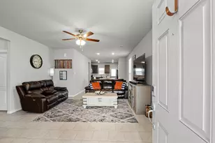 25735 Boxwood Hedge Ln, Tomball, TX 77375 - Photo 4