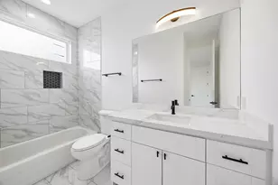 424 Sikes St, Houston, TX 77018 - Photo 12