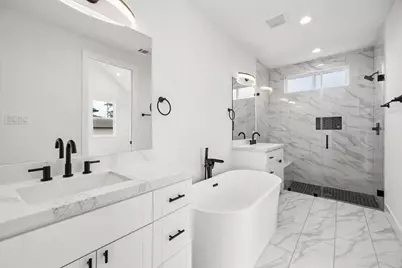 424 Sikes Street, Houston, TX 77018 - Photo 6