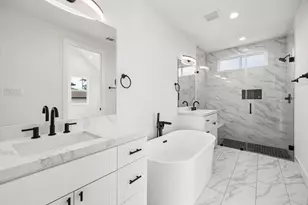 424 Sikes St, Houston, TX 77018 - Photo 6