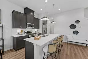 2106 Dewalt St, Houston, TX 77088 - Photo 4