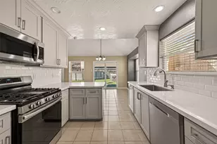 4818 Marburg Ct, Houston, TX 77066 - Photo 24