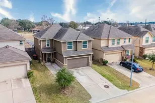 5742 Adelaide River Dr, Katy, TX 77449 - Photo 2