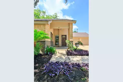 407 Hedgecroft Drive, El Lago, TX 77586 - Photo 4