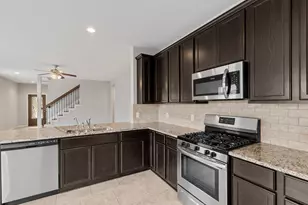 12123 Parade Park Pl, Houston, TX 77047 - Photo 8