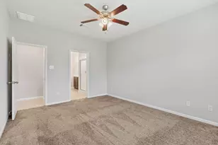 12123 Parade Park Pl, Houston, TX 77047 - Photo 14