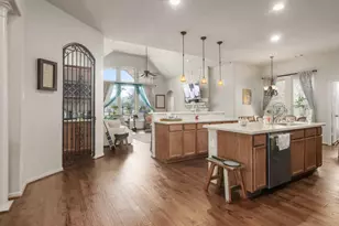 19707 Hubbard Creek Ct, Cypress, TX 77433 - Photo 10