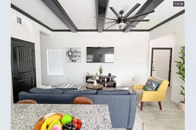 3407 Sakowitz Street #B, Houston, TX 77026 - Photo 4