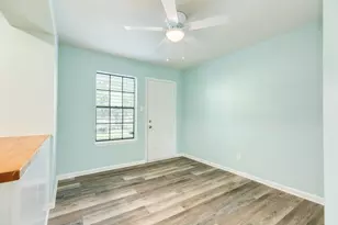 711 7th St, Galveston, TX 77550 - Photo 8