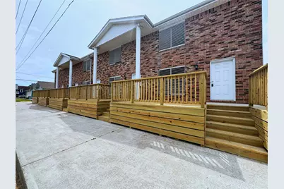 711 7th Street #2, Galveston, TX 77550 - Photo 1