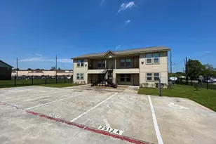 2512 S Houston Ave, Humble, TX 77396 - Photo 2
