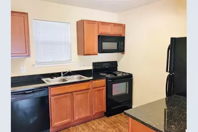 2512 S Houston Avenue, Humble, TX 77396 - Photo 4