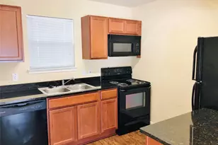 2512 S Houston Ave, Humble, TX 77396 - Photo 4