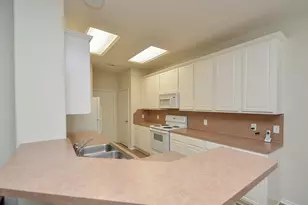 46 E Stedhill Loop, Conroe, TX 77384 - Photo 12