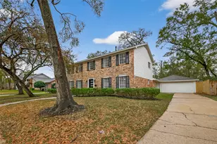 422 Willow Vista Dr, El Lago, TX 77586 - Photo 2