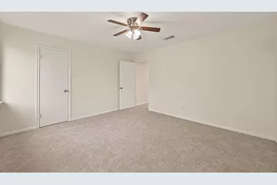 422 Willow Vista Drive, El Lago, TX 77586 - Photo 26
