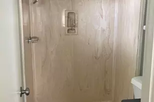 1812 Parkcrest St, Alvin, TX 77511 - Photo 8