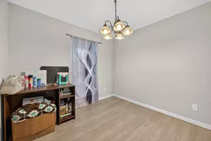 12811 Roandale Dr, Houston, TX 77048 - Photo 10